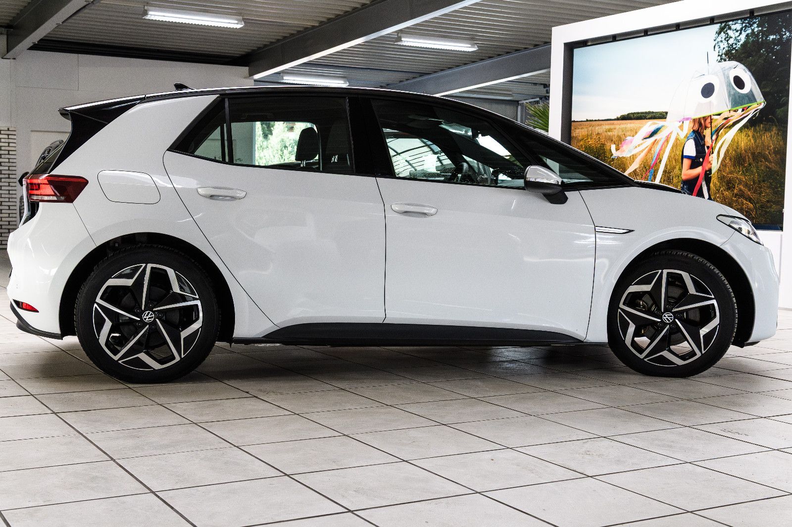 Fahrzeugabbildung Volkswagen ID.3 Pure Performance LED+NAVI+PDC+APP+GJ-REIFEN