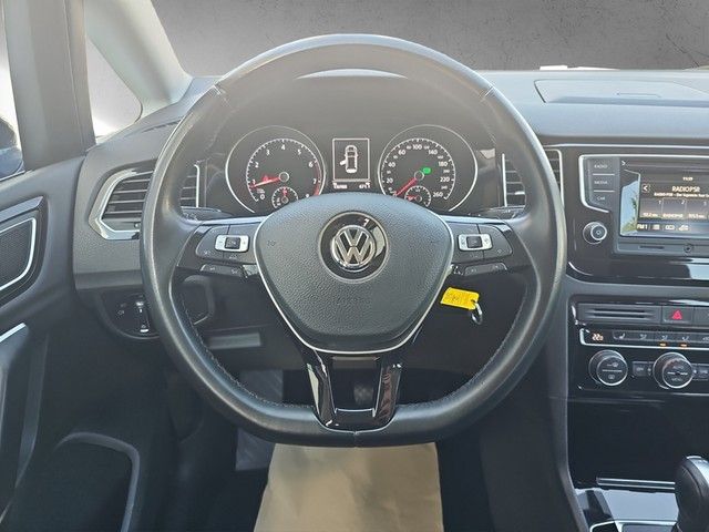 Fahrzeugabbildung Volkswagen Golf Sportsvan TSI DSG Highline Xenon AHK Climat