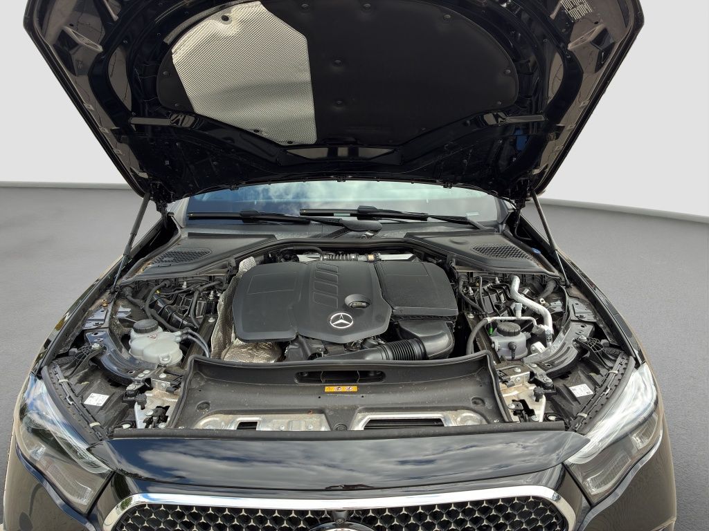 Fahrzeugabbildung Mercedes-Benz E 220 d T AMG*NIGHT*BURM*AHZV*DIGITAL*DISTR*PSD
