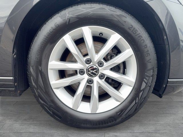 Volkswagen Passat Variant - Bild 6