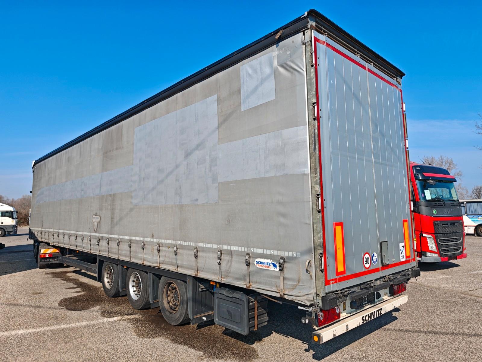 Schmitz Cargobull lowdeck