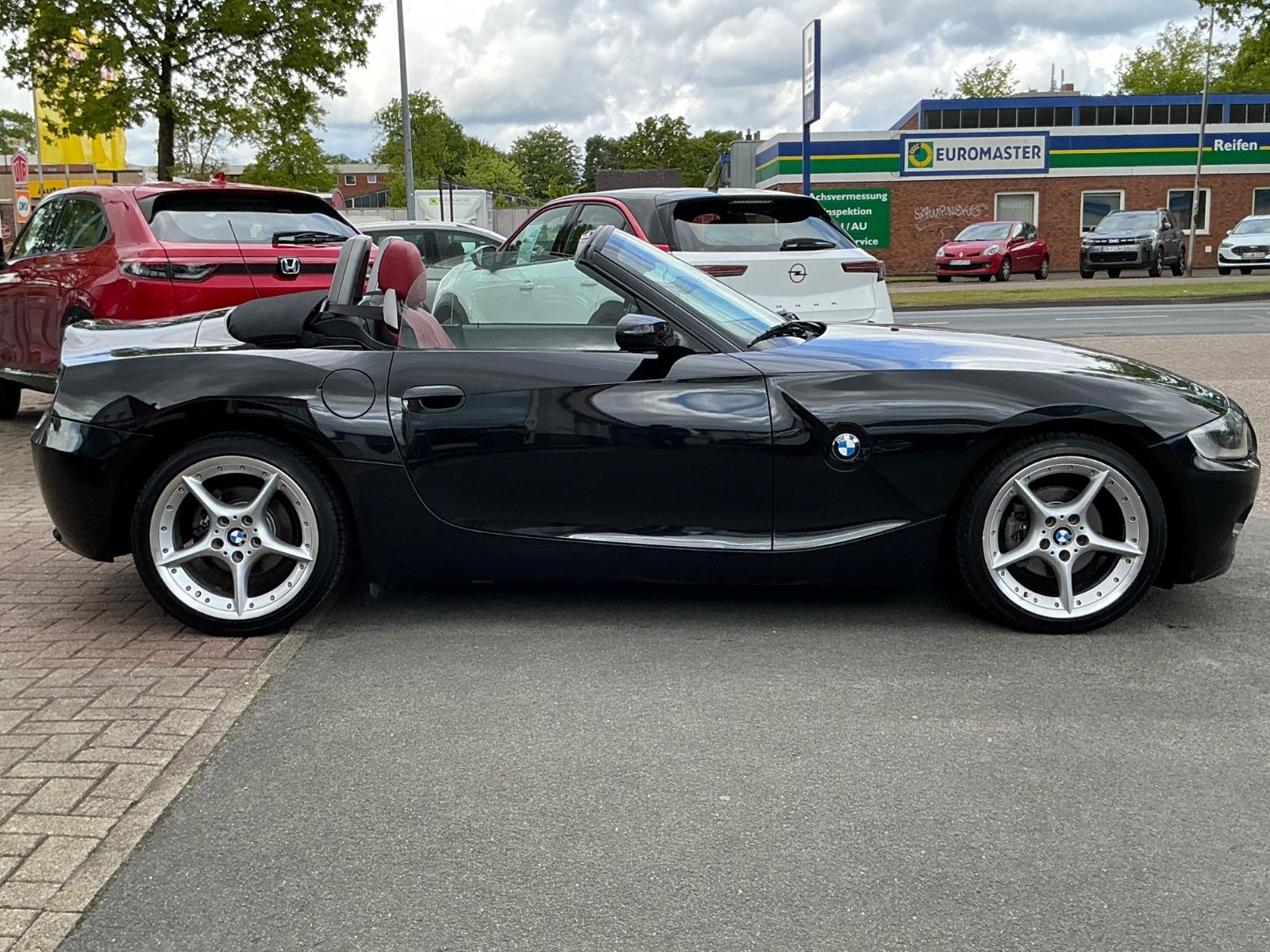 BMW Z4 2.2i 170ch BVA Sièges cuir chauffants