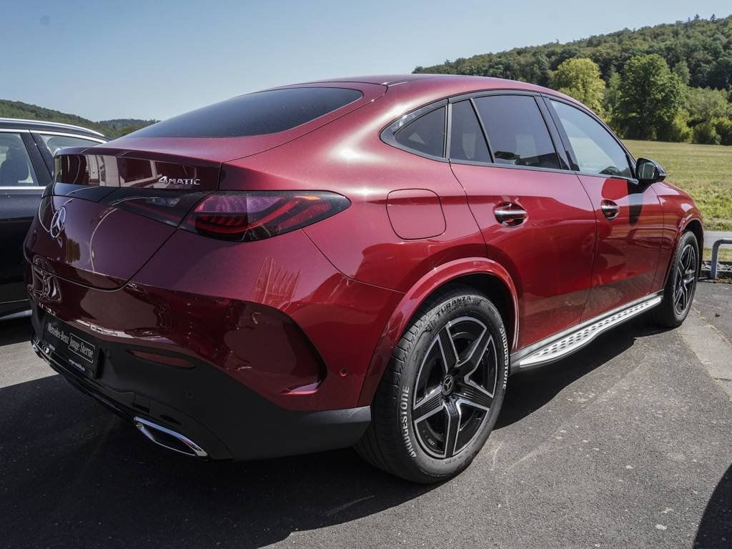 Mercedes-Benz GLC 400 e 4M Coupe AMG Premium Night Burmester foto 3
