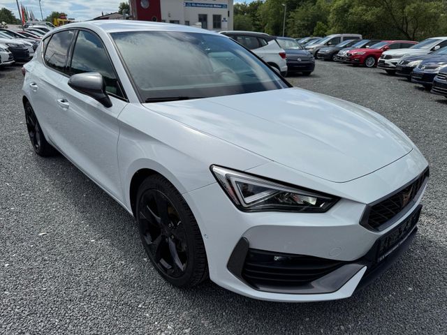 CUPRA Leon 1.5 eTSI *DSG*PDCHI+VO+KAMERA*NAVI*TEMPOMAT