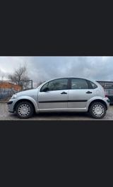 Citroën Citreon C3 - Citroën C3 aus 2008 mit Benzin-Antrieb: Kleinwagen