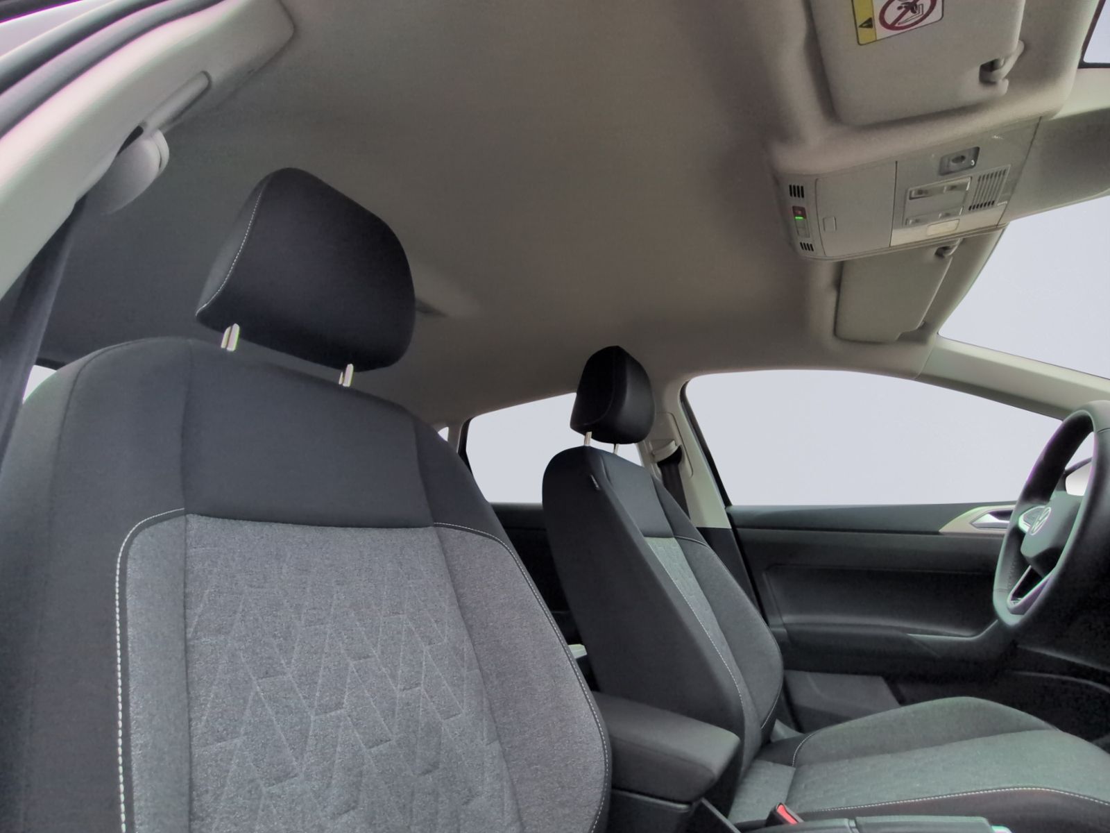 Polo 1.0 TSI DSG Move KAMERA+NAVI+SHZ