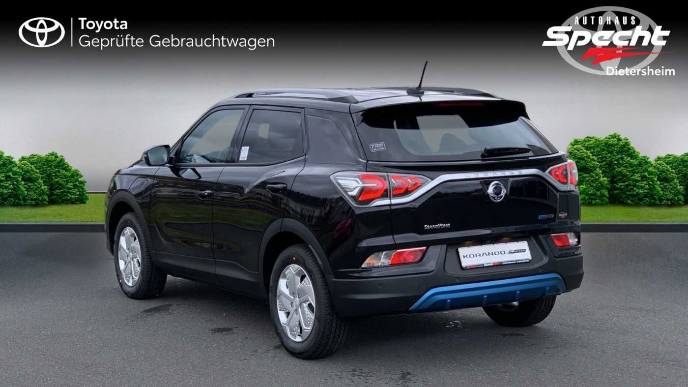 Fahrzeugabbildung Ssangyong Korando E-Motion Titanium / Navi / Leder