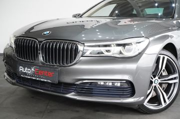 BMW 750 - 7