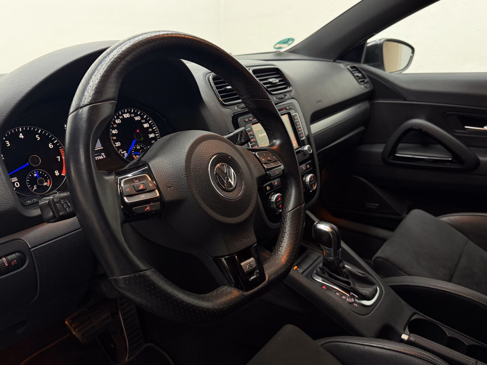 Volkswagen Scirocco R Schale|Pano|JP-328Ps|Klappen-AGA|DCC|