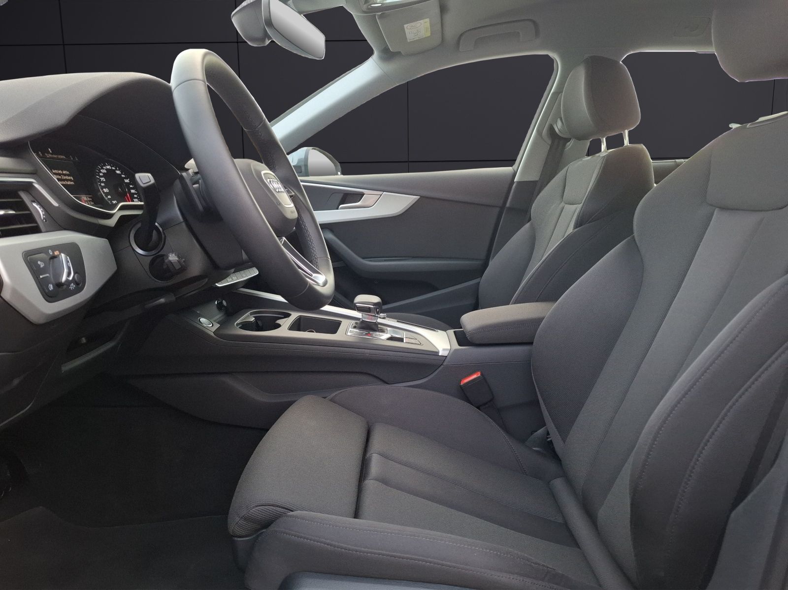 Fahrzeugabbildung Audi A4 Avant 35 TDI S-line S-tronic Matrix Navi ACC