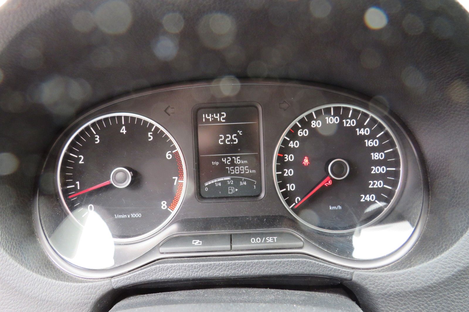 Fahrzeugabbildung Volkswagen Polo V Comfortline KLIMA RADIO SCHECKHEFT