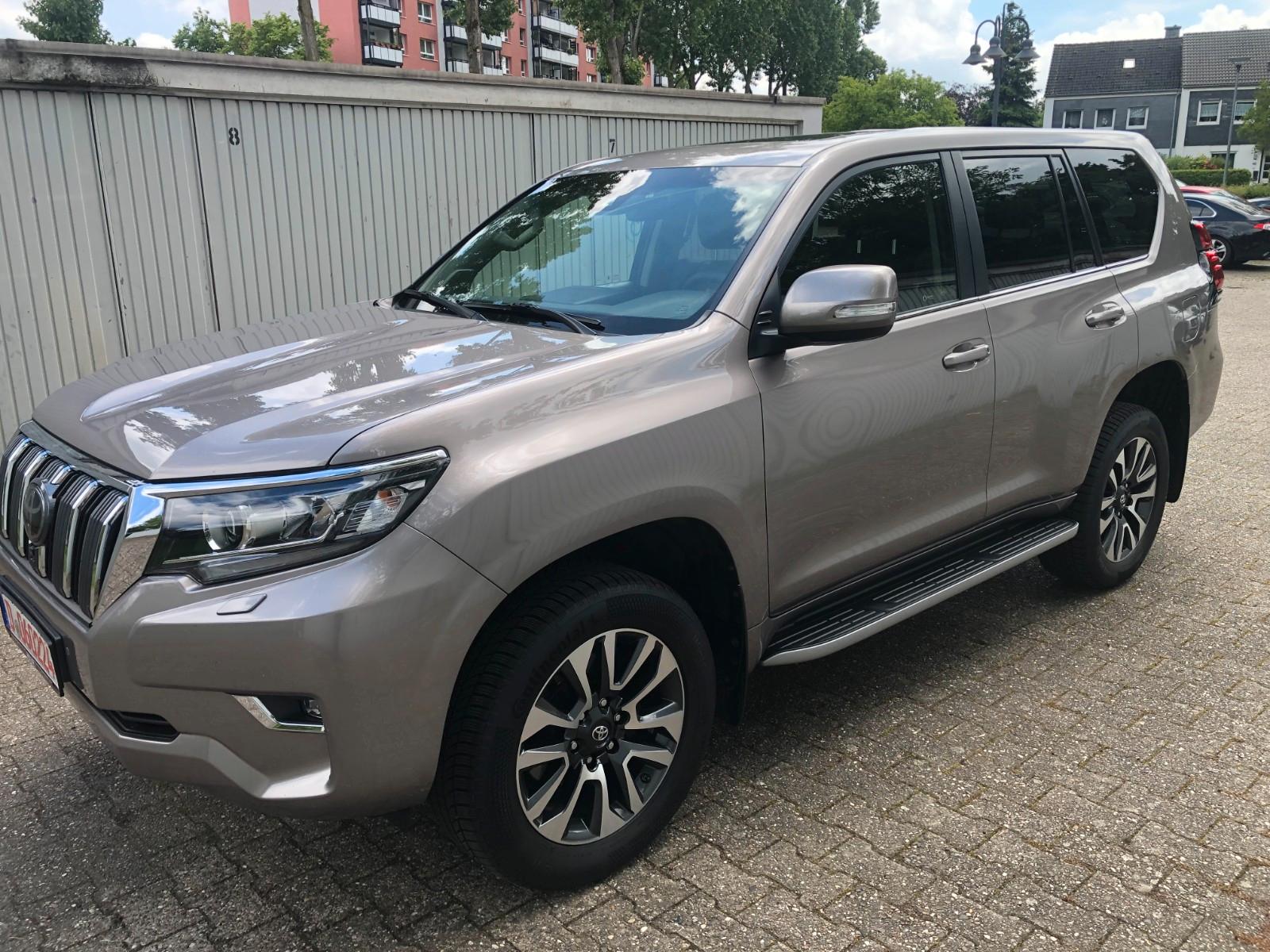 Toyota Land Cruiser 2.8D4-D Executive Automatik Voll