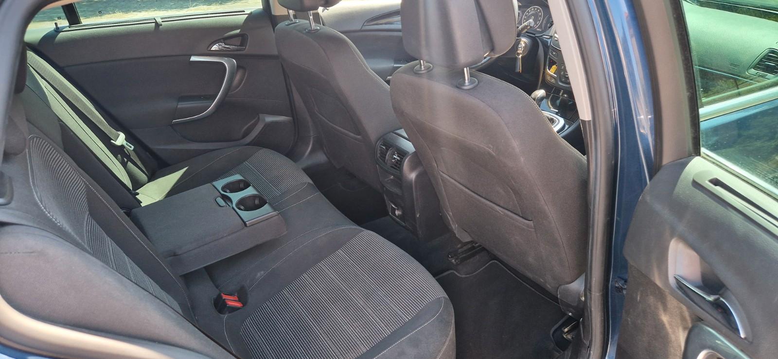 Opel Insignia 2013 — photo 14