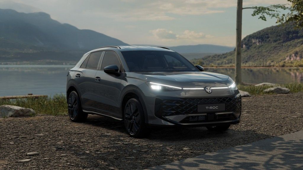Fahrzeugabbildung Volkswagen T-Roc 1.5 eTSI DSG R-Line Black Style  AHZV