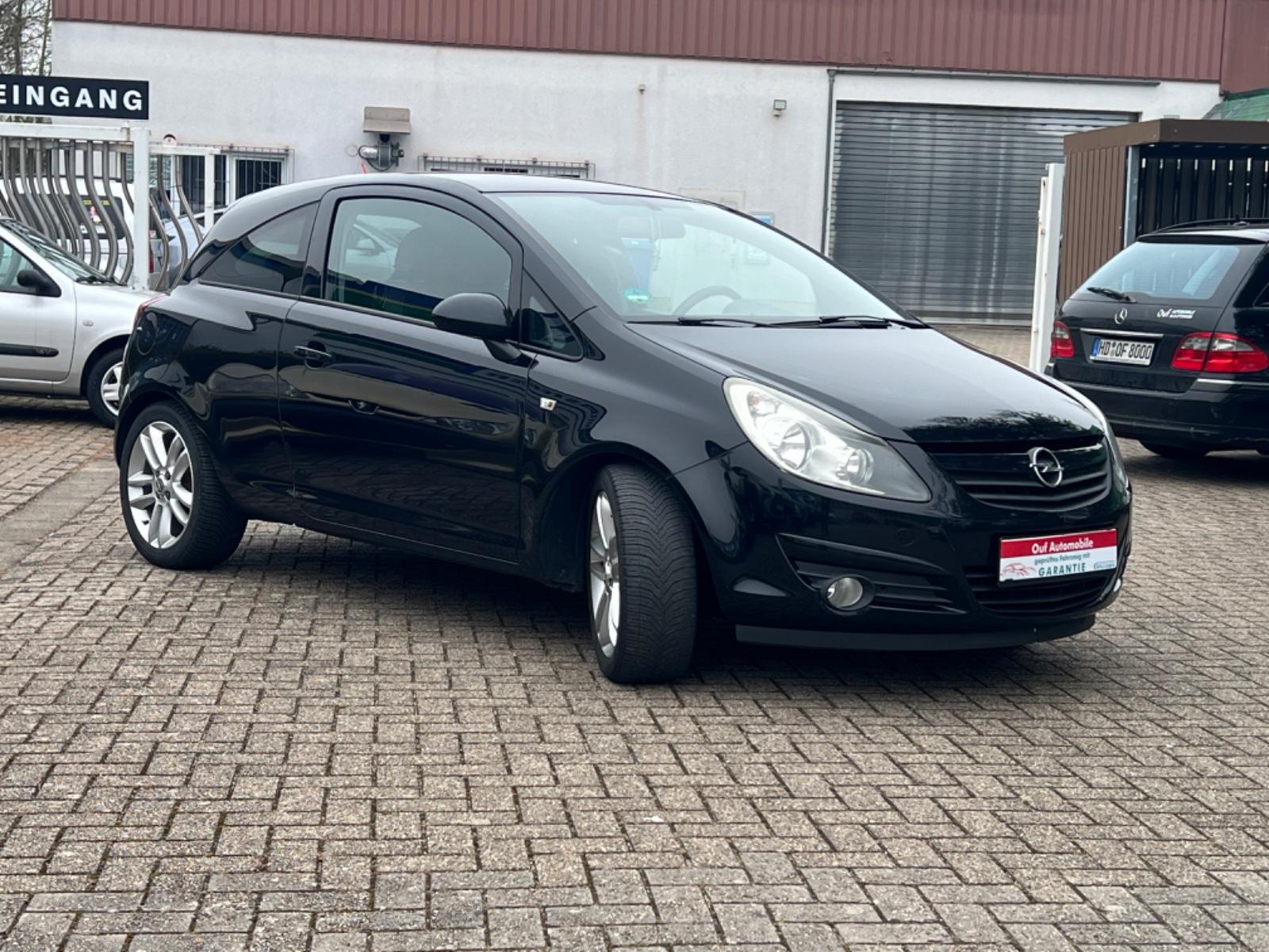 Opel Corsa D Color Edition Top