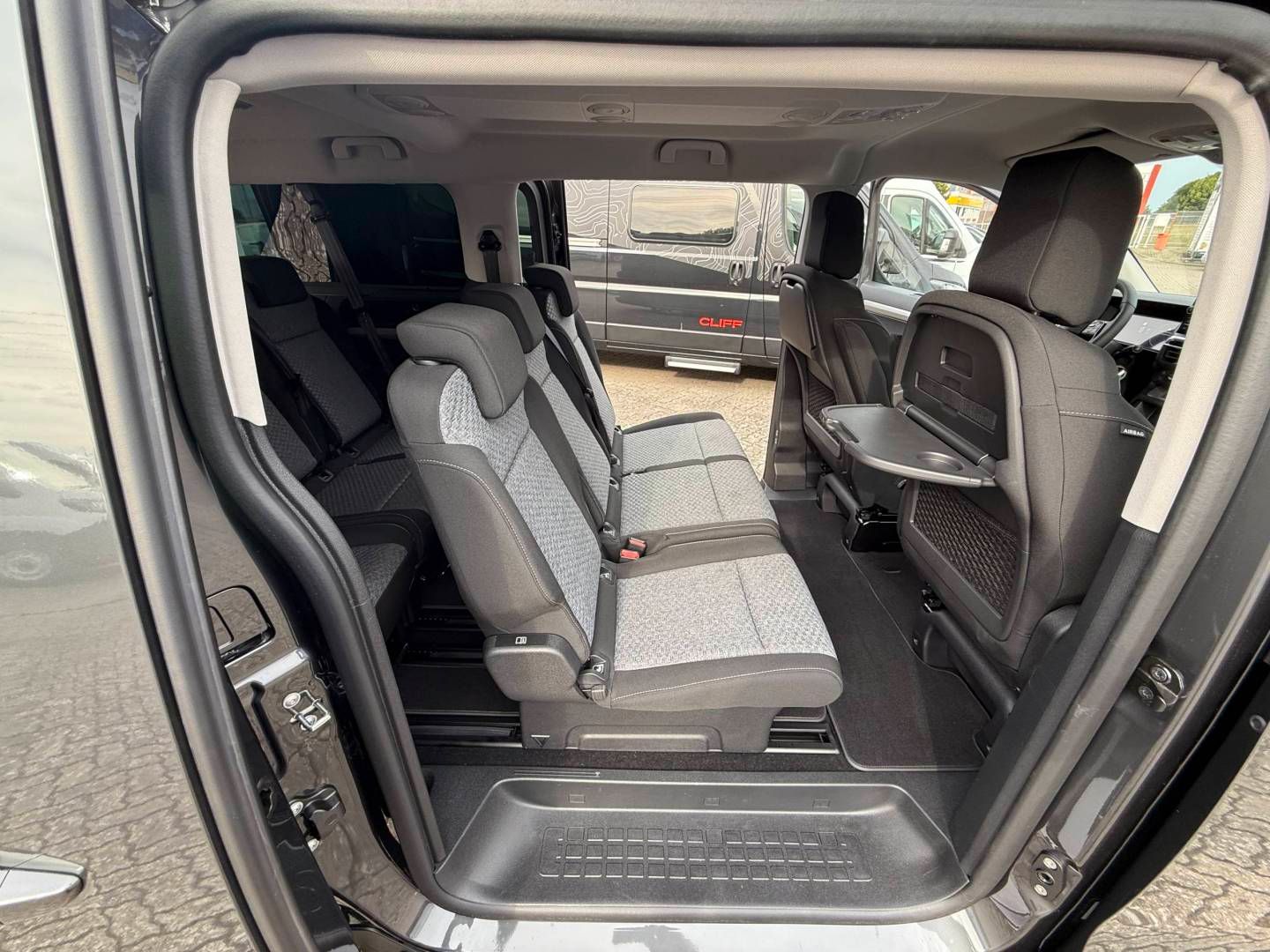 Fahrzeugabbildung Fiat ULYSSE 8- Sitze A/T