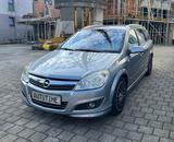 Opel Astra H Caravan Cosmo - Opel Astra aus 2007 mit Diesel-Antrieb