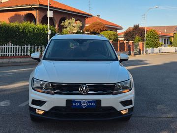 Volkswagen Tiguan - 2