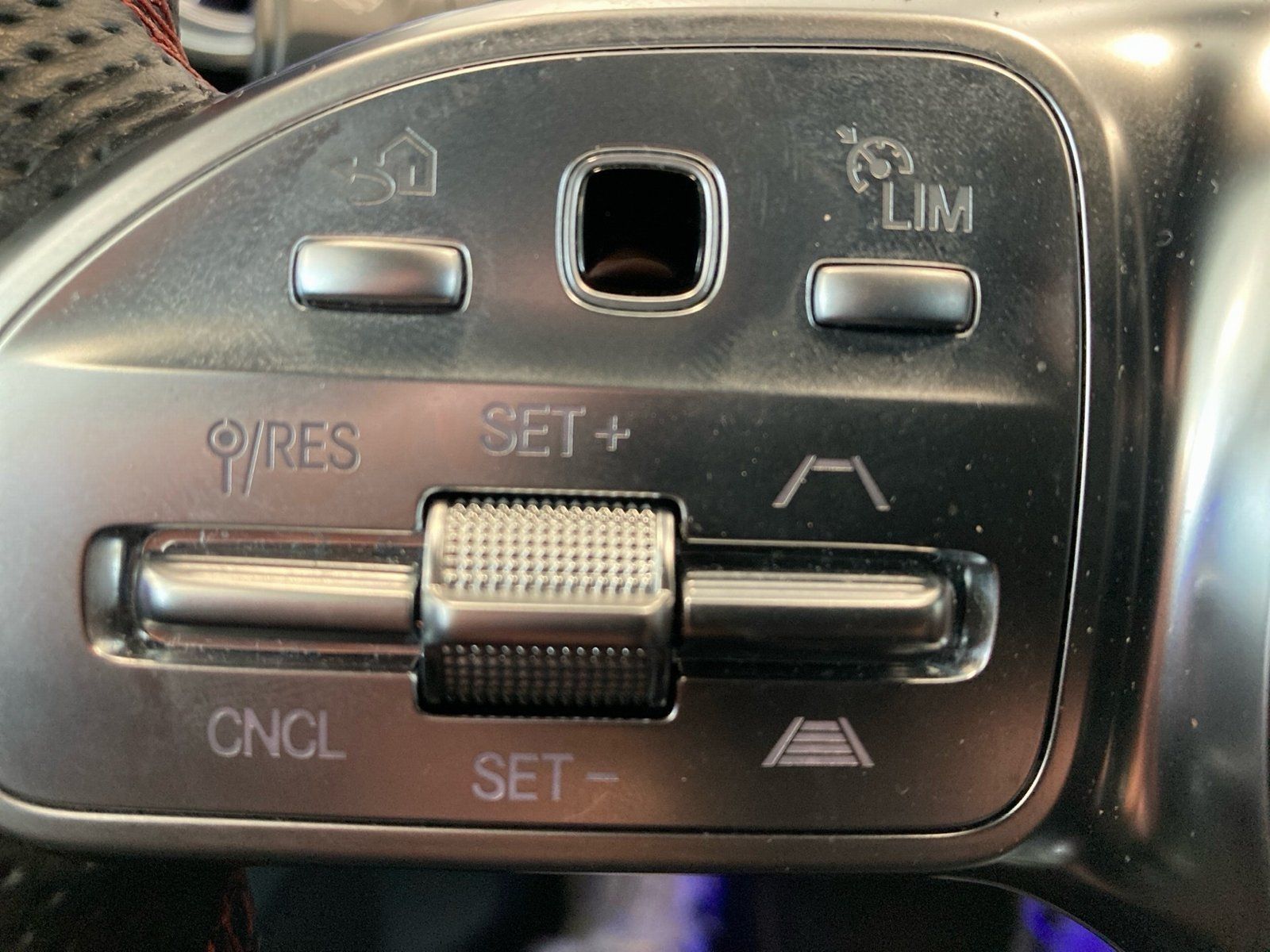 Fahrzeugabbildung Mercedes-Benz CLA 250 e SB AMG*Distronic*360*MultiBeam*Keyless