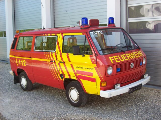Volkswagen T3 Typ 253 Feuerwehrfahrzeug ELF MTW MZF mit AHK