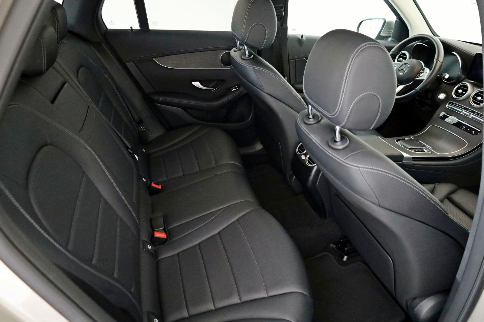 Fahrzeugabbildung Mercedes-Benz GLC 300 de 4Matic,Leder,Navi,LED,SH,Kamera,AHK