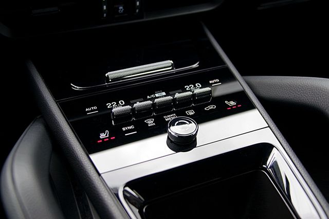 Porsche Cayenne Coupe*Luft,ACC,BOSE,Softcl.,90Liter,360°