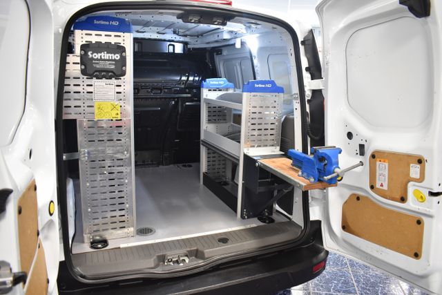 Ford Transit Connect Kasten 3-Sitze Klima PDC Regale