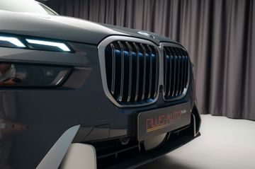 BMW X7 - 11