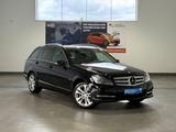 Mercedes-Benz C 250 T CGI BlueEfficiency NAVI+KAMERA+SHZ - Mercedes-Benz C 250 aus 2012