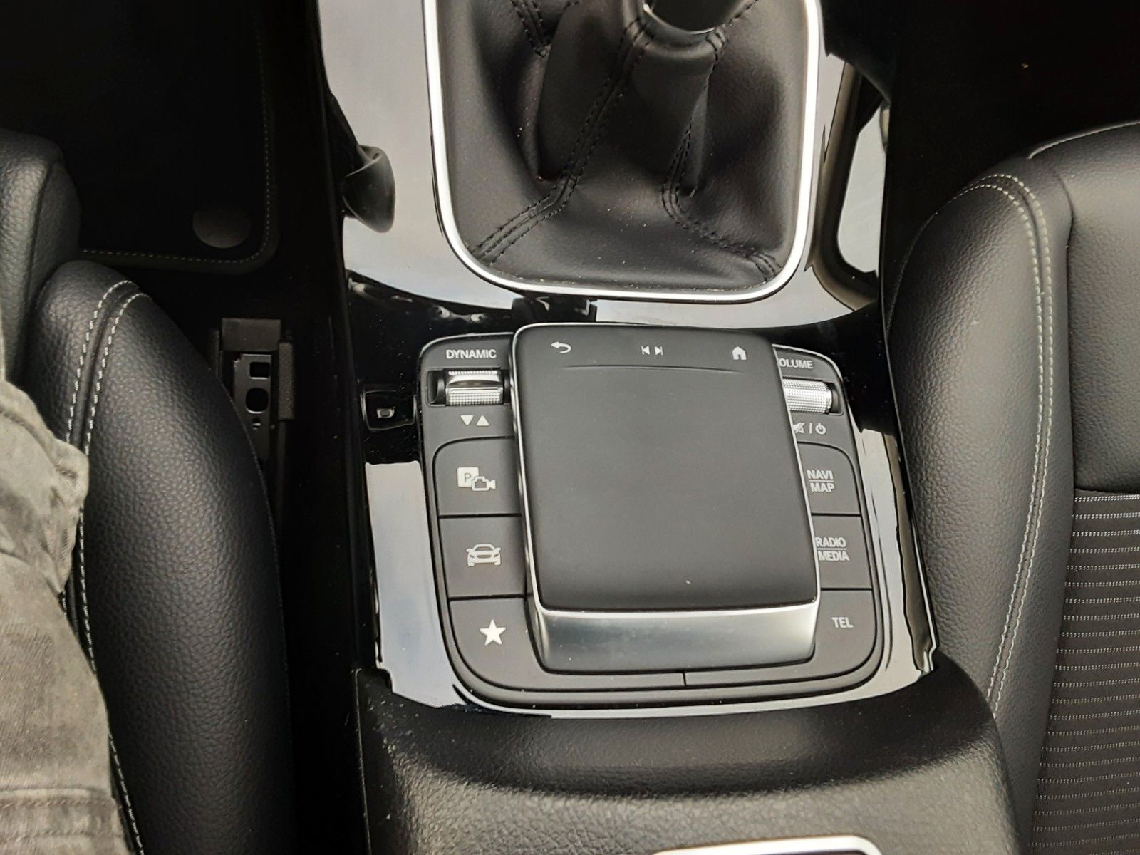 Mercedes-Benz B 200 Progressive Navi AppCon PDC SH LED AHK foto 16