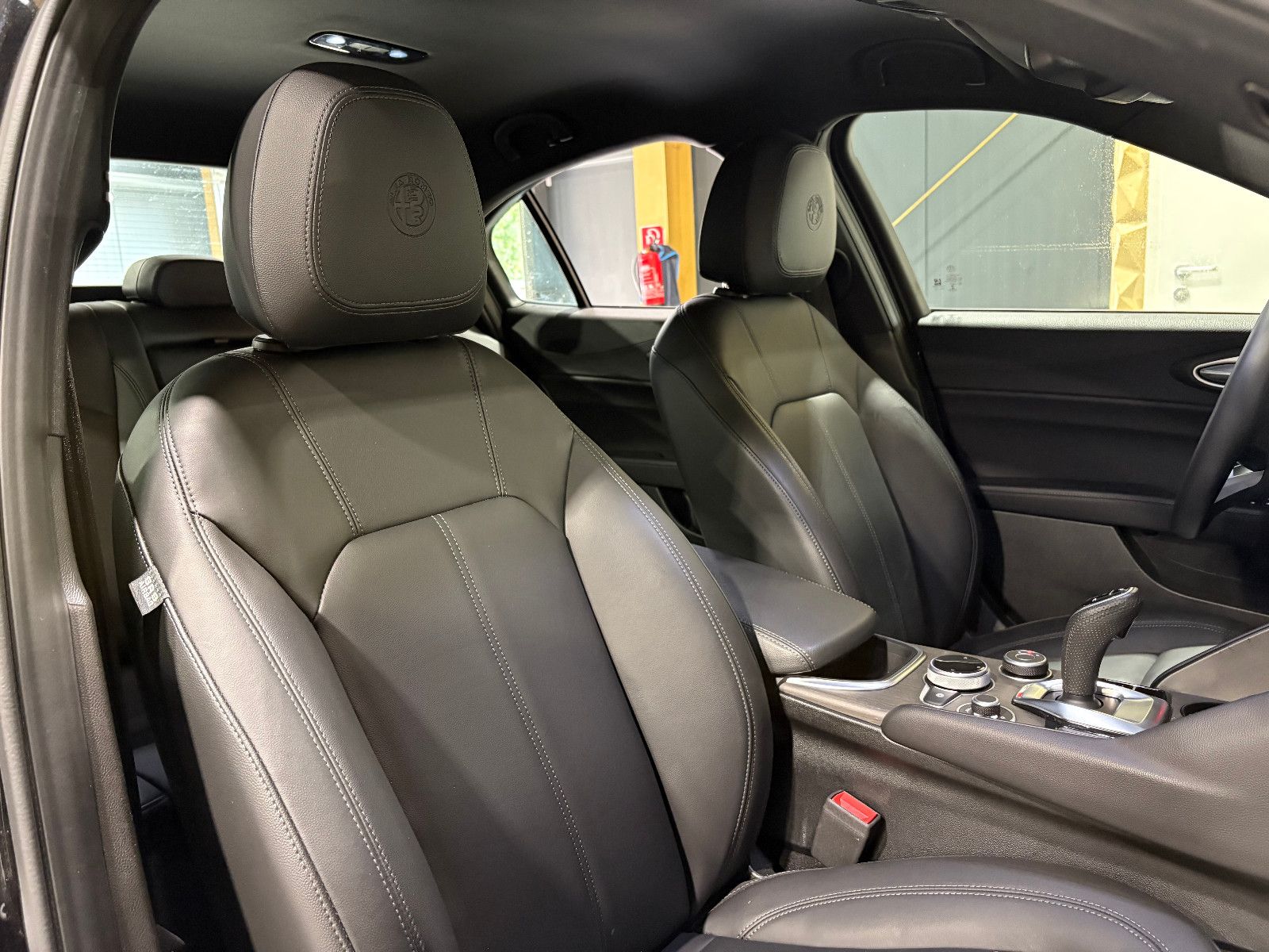 Fahrzeugabbildung Alfa Romeo Giulia Ti Q4/MEMORY/KAMERA/NAVI/ACC/APPLE/SHZ