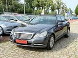 Mercedes-Benz E 250 E -Klasse Lim.-Panorama-Navi-Xenon - Mercedes-Benz E 250 in Bremen