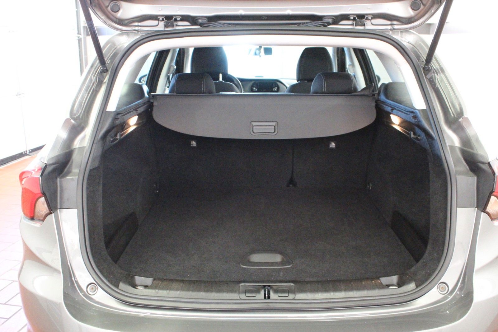 Fahrzeugabbildung Fiat Tipo 1,4 16V Kombi POP *Sitzheizung*