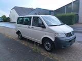 Volkswagen VW T5 Caravelle*Klima*2.Hand*AHK*7 Sitzer*... - gebrauchte VW T5 Caravelle aus dem Jahr 2009