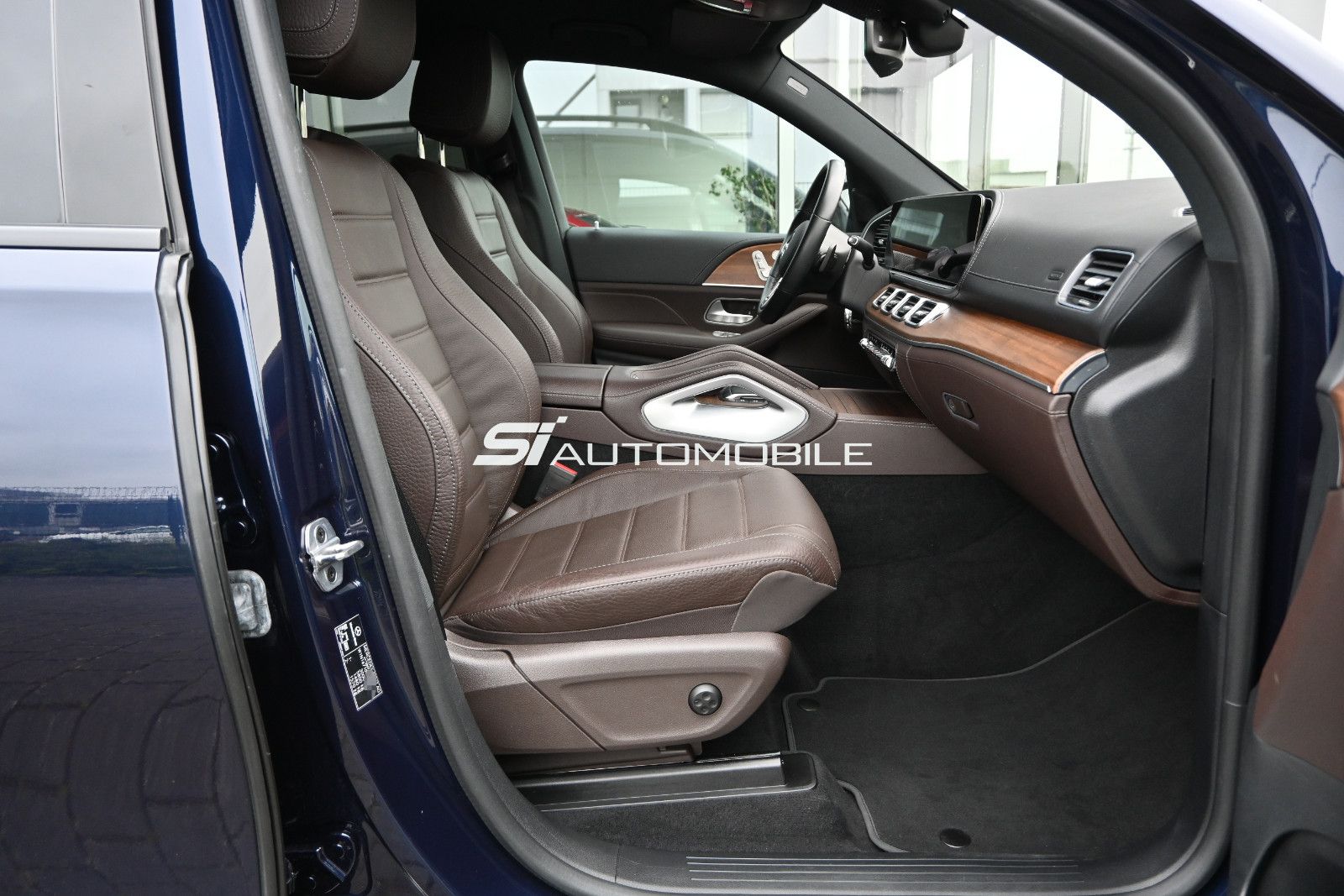 Fahrzeugabbildung Mercedes-Benz GLE 300 d 4M AMG Line °UVP 96.847€°ACC°AHK°360°