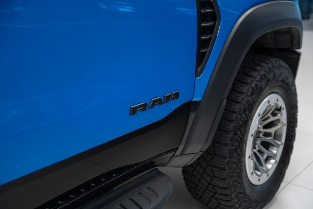 RAM TRX 6,2 HYDRO BLUE 1.HAND - Bild 17