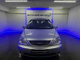 Kia Carens 2.0 CRDi EX PDC KLIMAAUTOMAT 4SEASON AHK - Kia Carens aus 2006