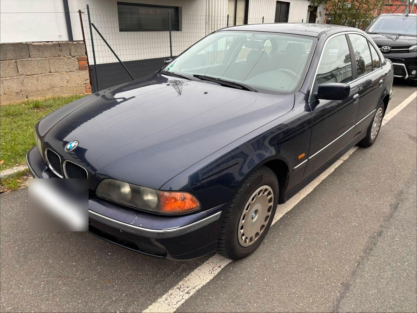 BMW 520