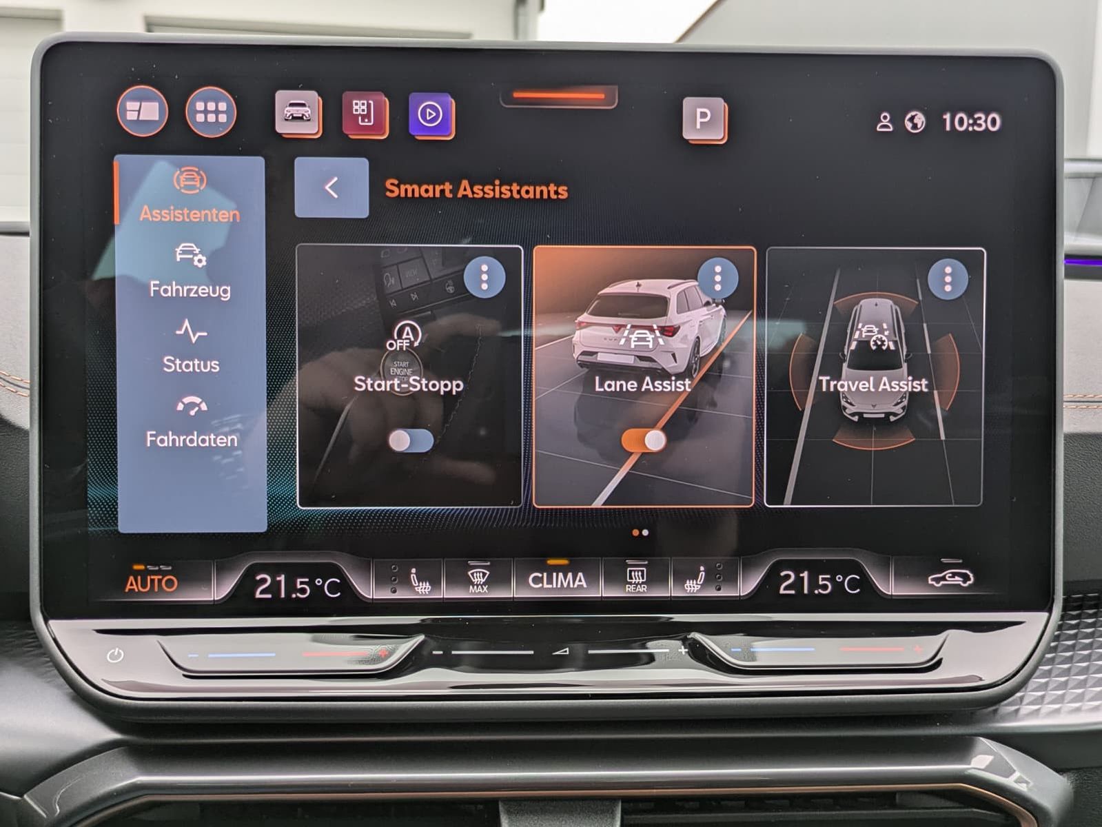 Fahrzeugabbildung CUPRA Leon 1.5 eTSI EDGE MATRIX*ACC*KAM*18"5JGARANTIE