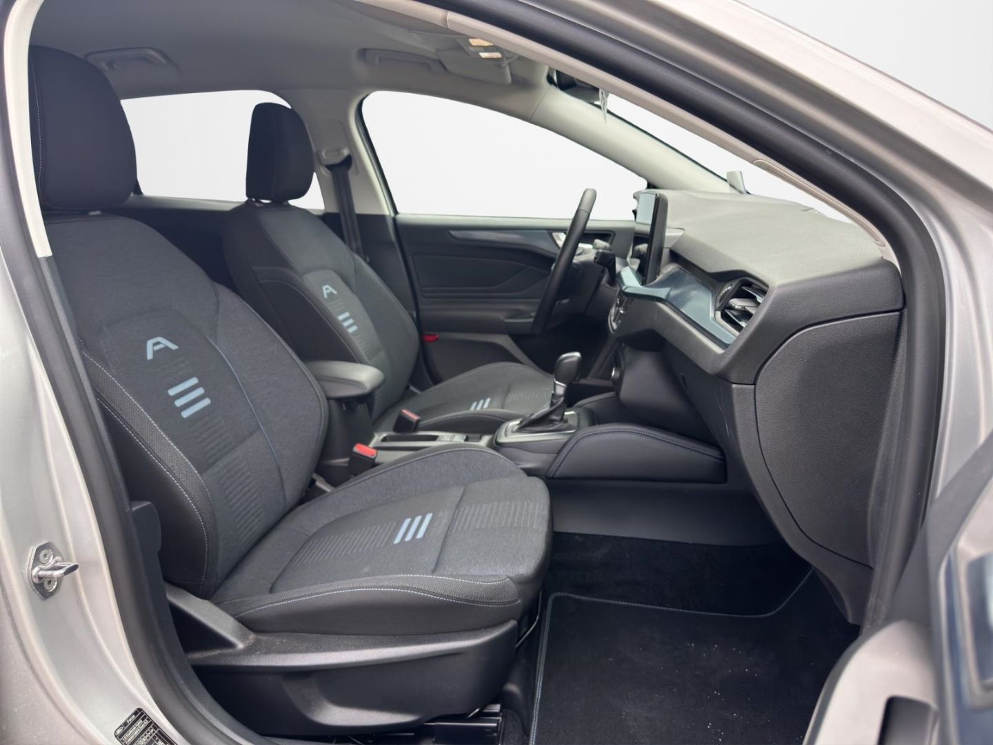 Ford Focus Turnier Active X Automaik ACC City Stop HU foto 18