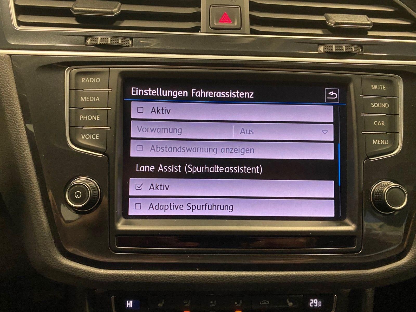 Fahrzeugabbildung Volkswagen Tiguan 1.4 TSI DSG Comfortline+KAMERA+1.HAND+ACC
