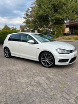 Volkswagen Golf 7 1.6 R line - Volkswagen Golf: 6r Line