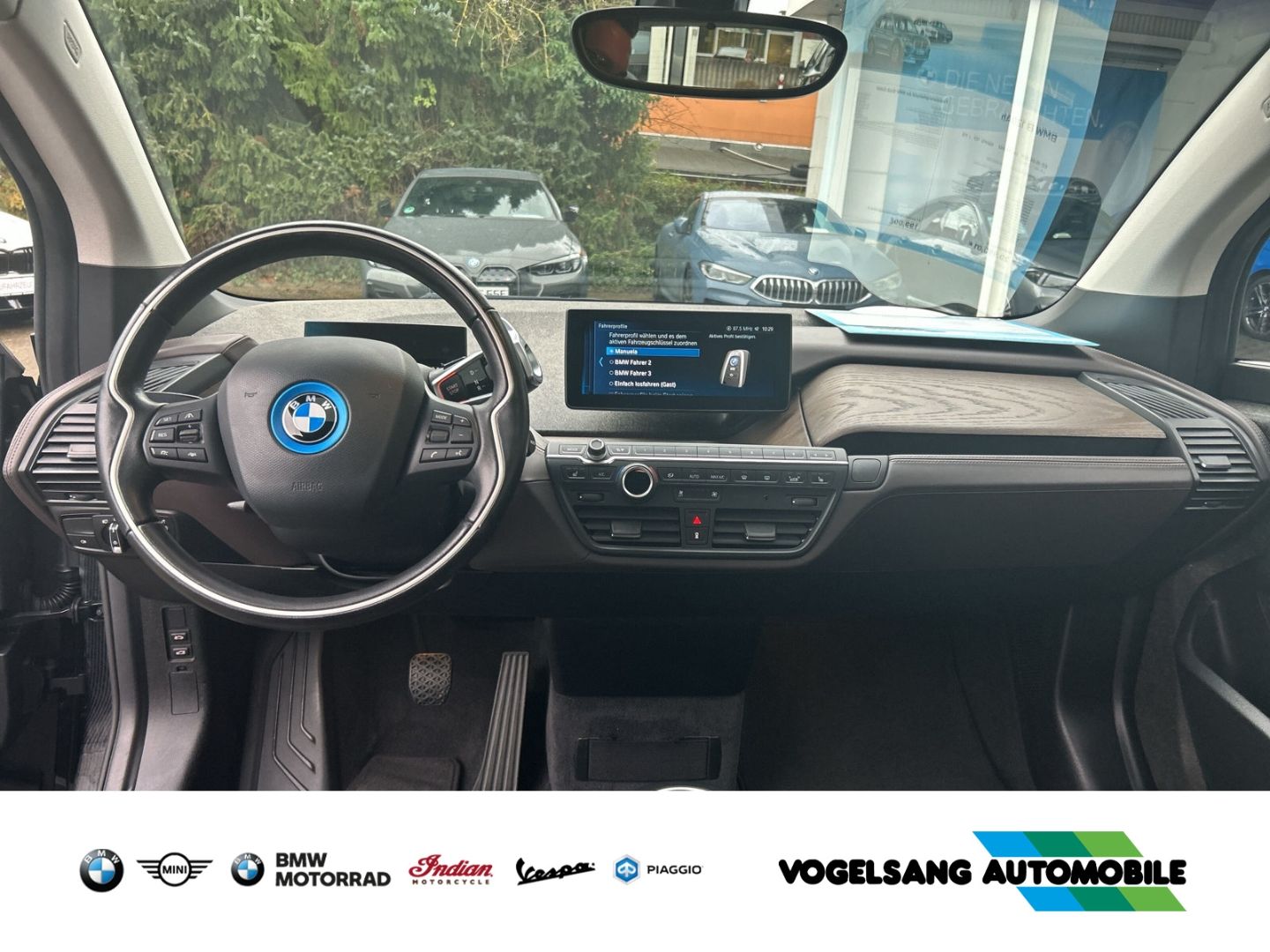 Fahrzeugabbildung BMW i3 120Ah,Schiebedach,Navi Prof.,Rückfahrk.,Sport