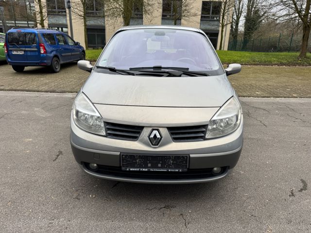 Renault Scenic Confort Dynamique 2.0 16V