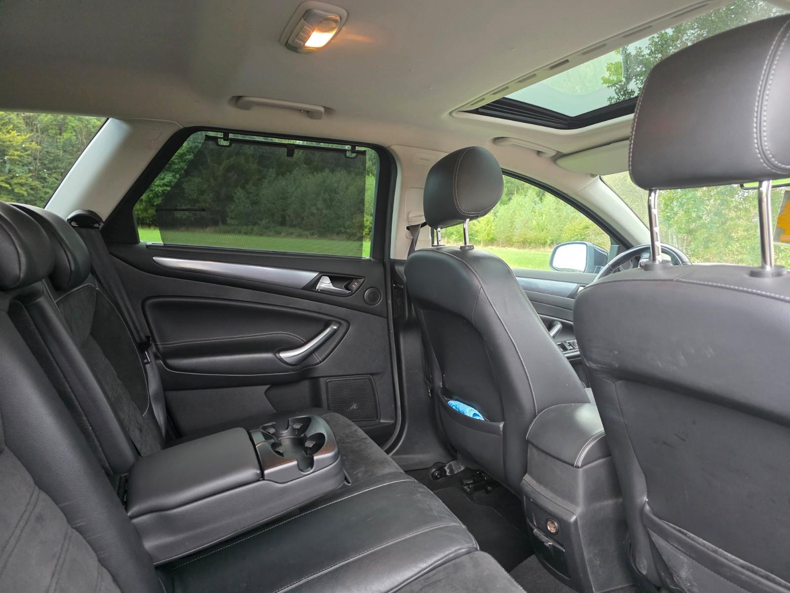Ford Mondeo 2012 — photo 8