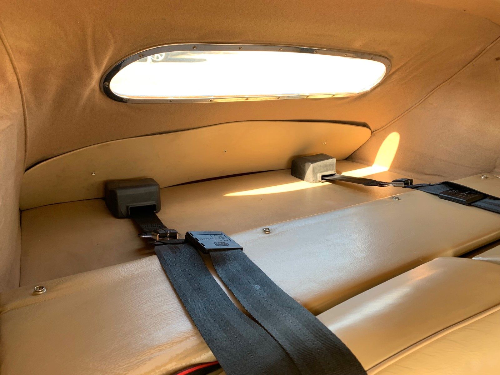 Fahrzeugabbildung Jaguar XK 120 DHC