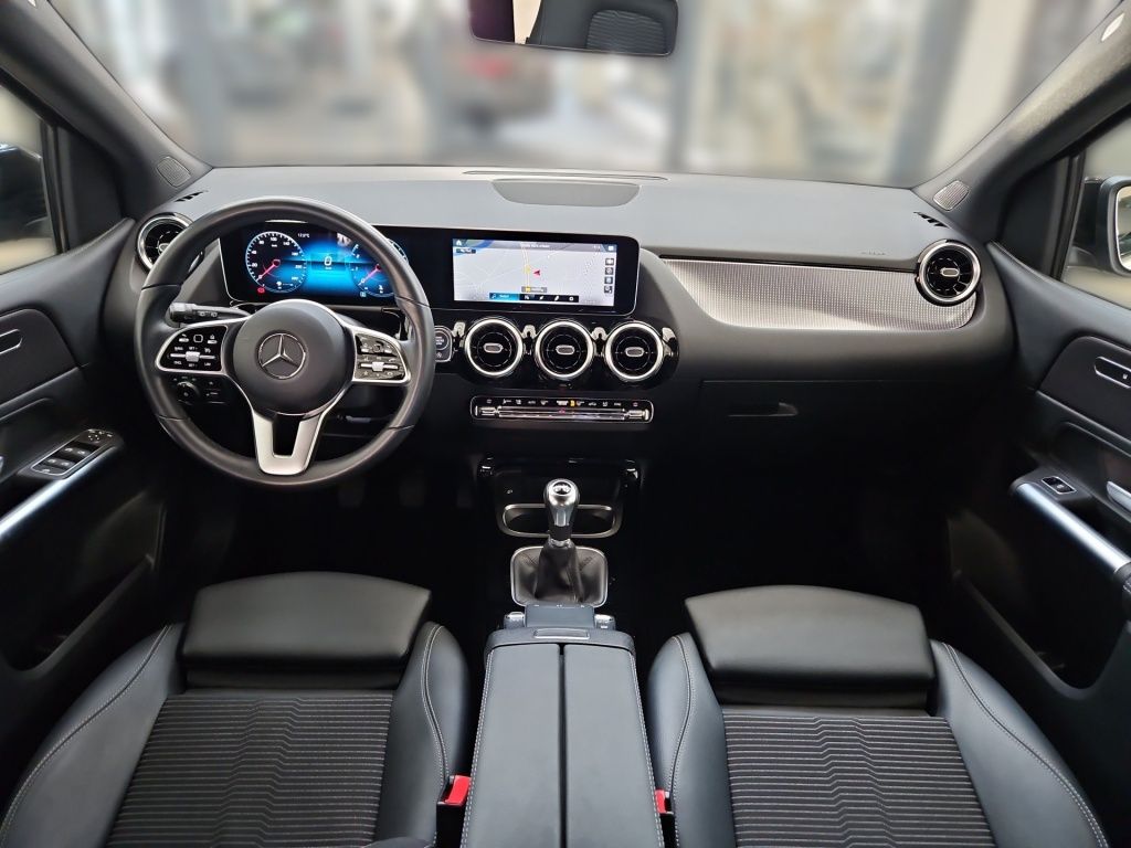 Fahrzeugabbildung Mercedes-Benz B 200 Progressive Navi LED SHZ SpurH KAM