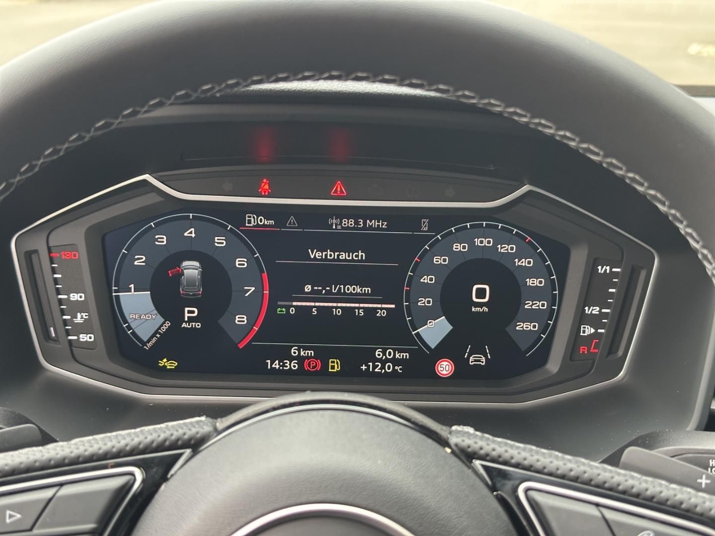Fahrzeugabbildung Audi A1 allstreet 35 TFSI S tronic, S Line, Kamera, O