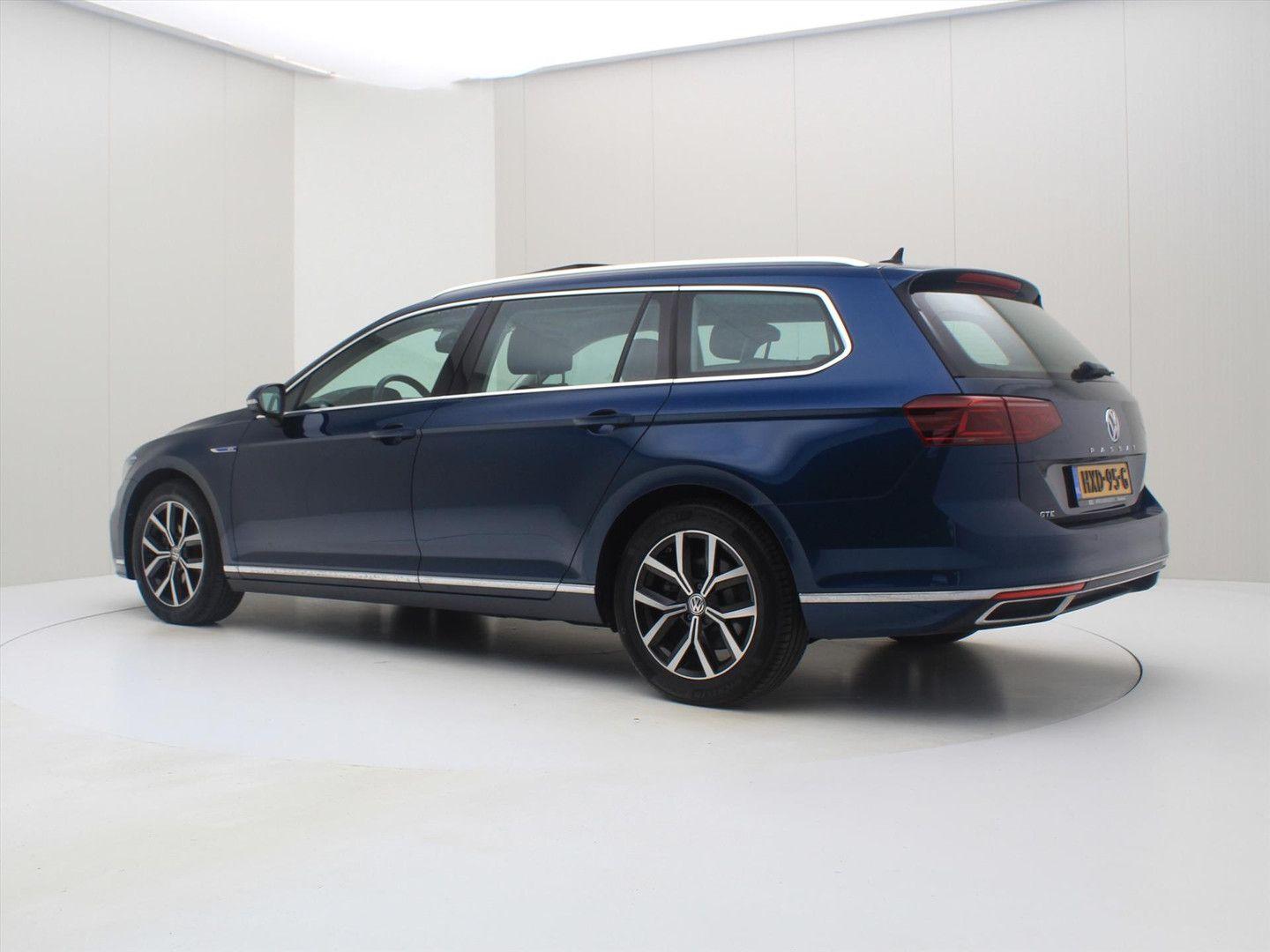 Volkswagen Passat Variant 1.4 TSI GTE 218PK DSG6 [ PANO+ARE