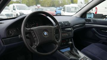 BMW 520 - 11